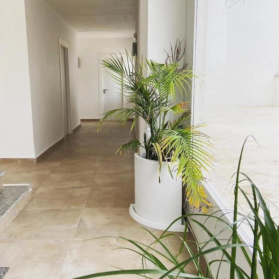 Hostal Pitiusa Ibiza Town 2*,